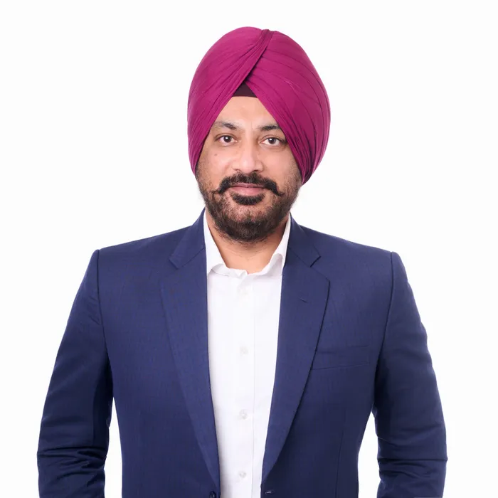 Hardeep Grewal, Financial Adviser at Finance World