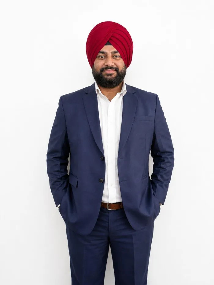 Rupinder Grewal, Marketing and Admin Assistant at Finance World